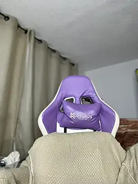 Miaa love6969 online show from 8, 2, 2026