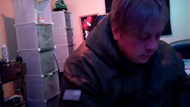 Mic Oxinner online show from 6, 3, 2026