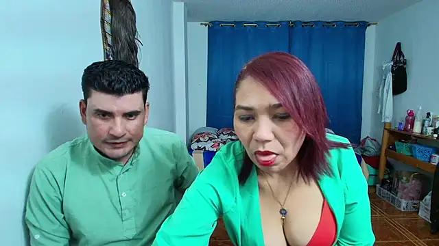 dannamomcerrat online show from 25, 2, 2025