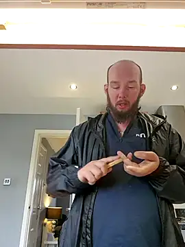 Snapshot of Chubbydan chatting on 6, 10, 2025 Chubbydan online show from 6, 10, 2025