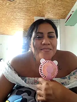 Snapshot of KasiaVenus_ chatting on 14, 2, 2025 KasiaVenus online show from 14, 2, 2025