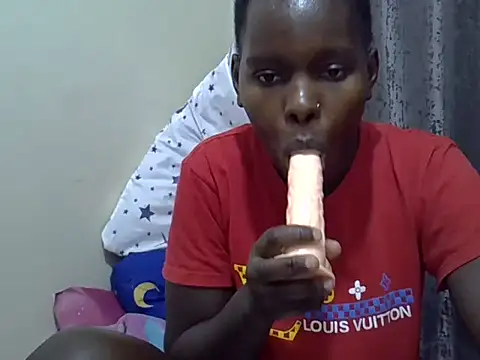 Snapshot of Divah_jojo chatting on 18, 10, 2025 Divah jojo online show from 18, 10, 2025