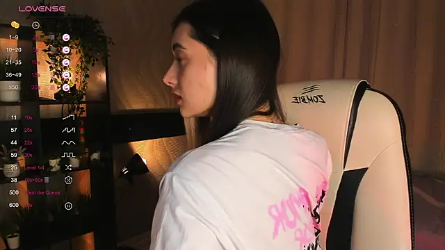 DarlaLike online show from 9, 11, 2025