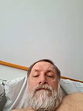 Snapshot of Outdoorsexlover chatting on 18, 2, 2026 Outdoorsexlover online show from 18, 2, 2026