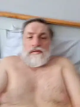 Snapshot of Outdoorsexlover chatting on 5, 3, 2026 Outdoorsexlover online show from 5, 3, 2026