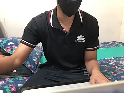 Snapshot of Zeuhorny chatting on 7, 3, 2025 Zeuhorny online show from 7, 3, 2025