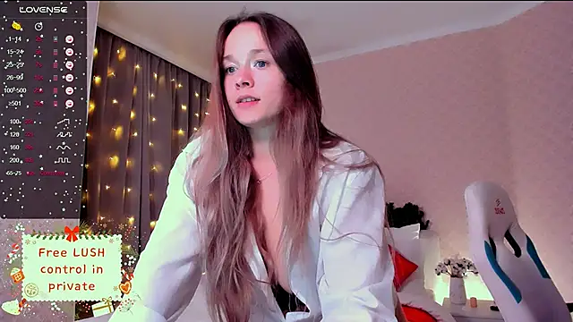 Snapshot of SherillBrill chatting on 19, 12, 2024 SherillBrill online show from 19, 12, 2024
