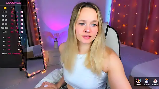 Snapshot of SherillBrill chatting on 22, 2, 2025 SherillBrill online show from 22, 2, 2025