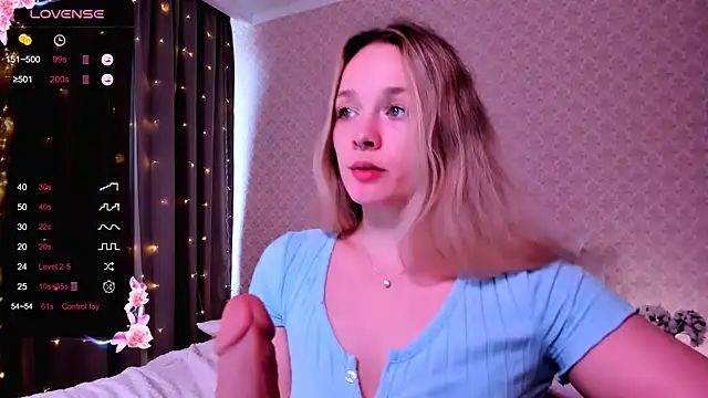 Snapshot of SherillBrill chatting on 28, 2, 2025 SherillBrill online show from 28, 2, 2025