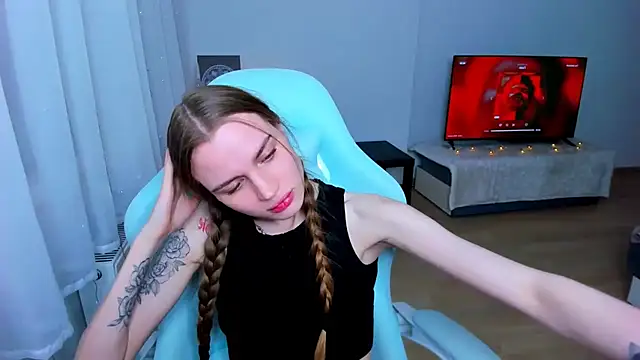 Snapshot of StellaLawless chatting on 12, 1, 2025 StellaLawless online show from 12, 1, 2025