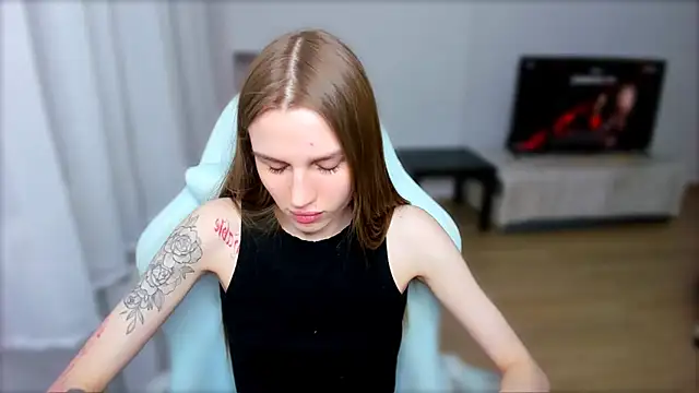 Snapshot of StellaLawless chatting on 18, 2, 2025 StellaLawless online show from 18, 2, 2025