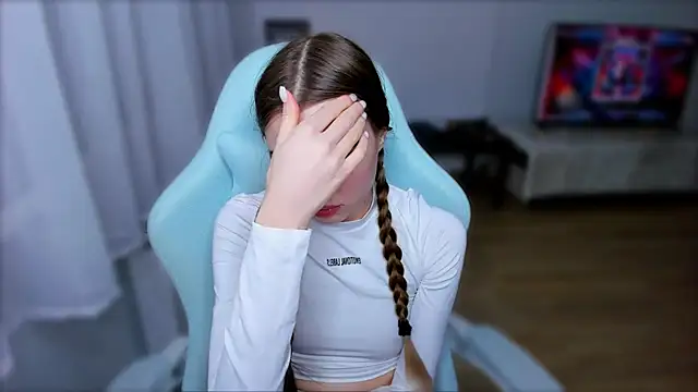 Snapshot of StellaLawless chatting on 21, 2, 2025 StellaLawless online show from 21, 2, 2025