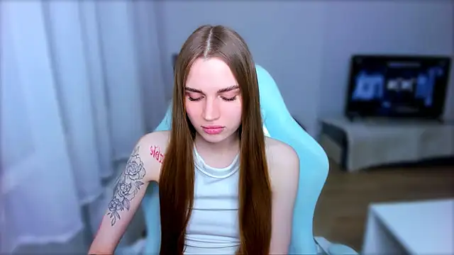 Snapshot of StellaLawless chatting on 5, 3, 2025 StellaLawless online show from 5, 3, 2025