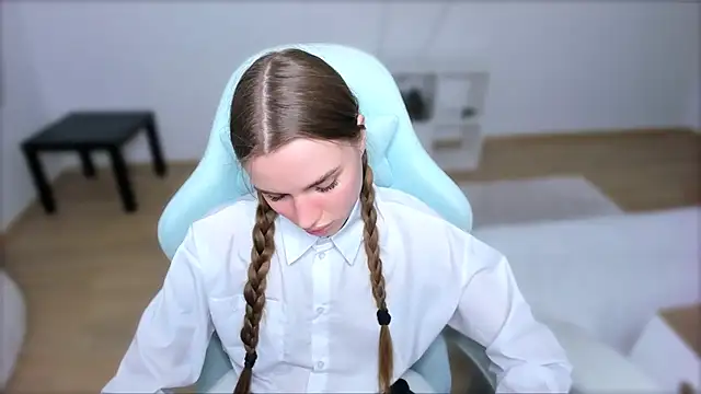 Snapshot of StellaLawless chatting on 15, 3, 2025 StellaLawless online show from 15, 3, 2025