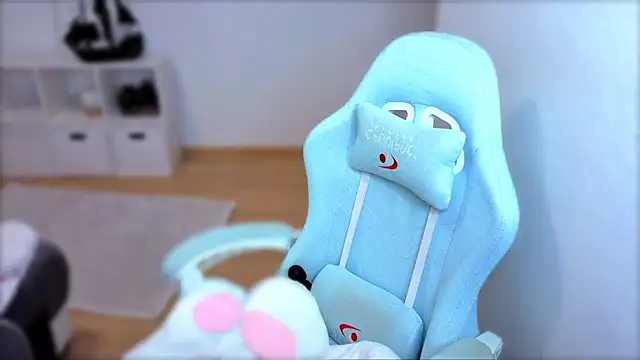 Snapshot of StellaLawless chatting on 2, 11, 2025 StellaLawless online show from 2, 11, 2025