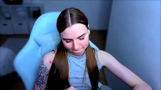 Snapshot of StellaLawless chatting on 17, 11, 2025 StellaLawless online show from 17, 11, 2025