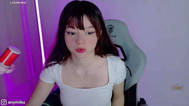 Snapshot of stephybrown chatting on 22, 12, 2024 stephybrown online show from 22, 12, 2024