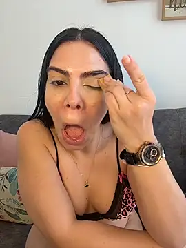 valecruz903 online show from 14, 1, 2026