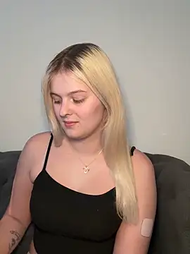 Allylove03 online show from 9, 2, 2026