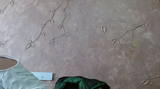 Miabonnett  online show from 22, 2, 2025