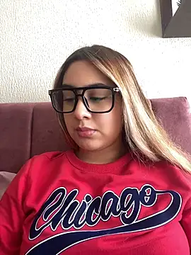 Miabonnett  online show from 17, 7, 2026