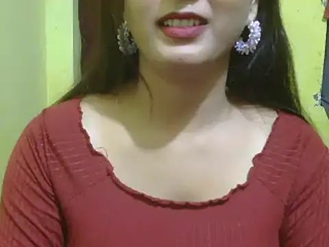 Snapshot of Model-Tanya chatting on 10, 2, 2025 Model-Tanya online show from 10, 2, 2025
