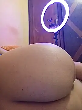 Mimy khalifa online show from 16, 4, 2026