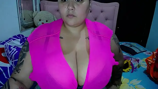 Fernanda Big Boobs online show from 8, 3, 2025