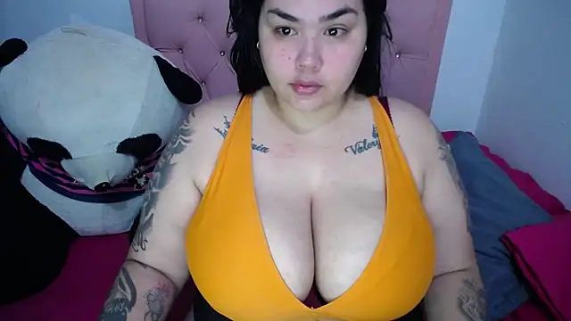 Fernanda Big Boobs online show from 11, 6, 2026