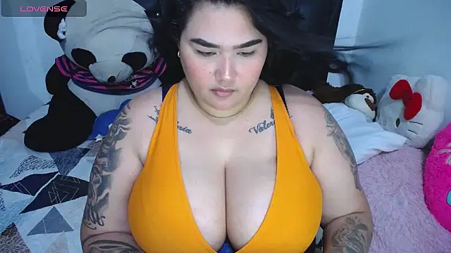 Fernanda Big Boobs online show from 23, 7, 2026