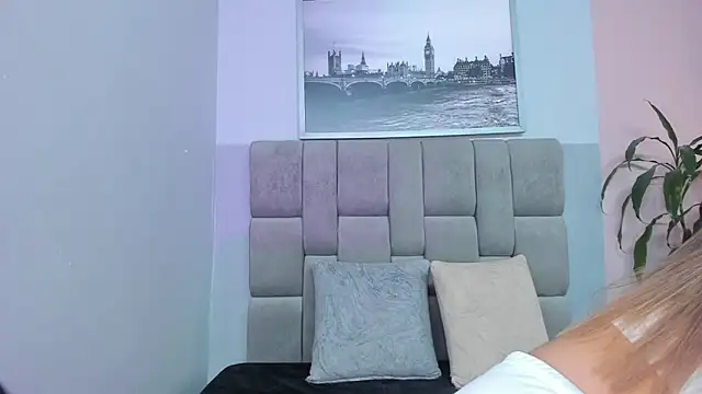 Snapshot of selene_tylor_ chatting on 24, 5, 2026 selene tylor online show from 24, 5, 2026