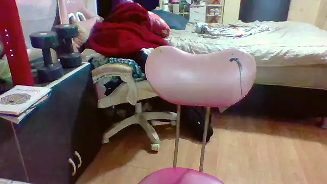 Jennxdolls online show from 19, 1, 2025