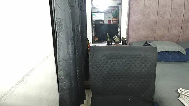 Liza Thurner online show from 19, 12, 2024