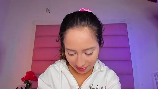 little-Emma online show from 12, 1, 2026