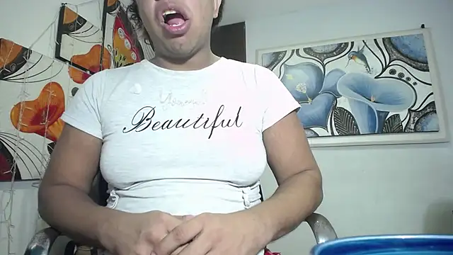 Snapshot of tsbigcock10incock chatting on 24, 9, 2025 tsbigcock10incock online show from 24, 9, 2025