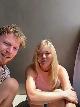 Snapshot of NickyGold_Official chatting on 4, 6, 2026 NickyGold Official online show from 4, 6, 2026