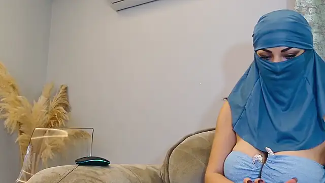 Amberonee31 online show from 5, 3, 2025