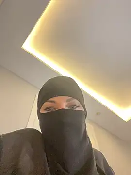 Amberonee31 online show from 8, 3, 2025