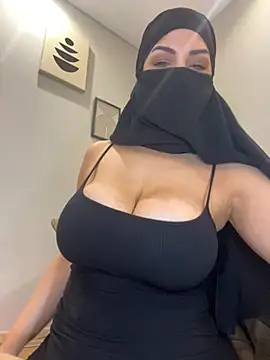 Amberonee31 online show from 2, 3, 2026