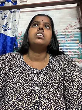 Beauty-queen online show from 13, 2, 2025