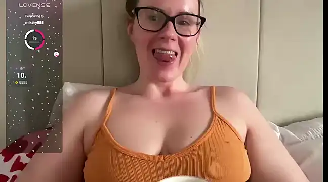 redheadrosie69 online show from 16, 2, 2025