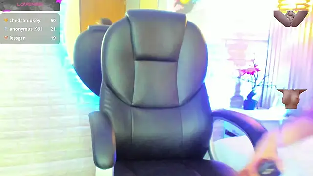 Snapshot of sussy__stone chatting on 5, 1, 2025 sussy stone online show from 5, 1, 2025