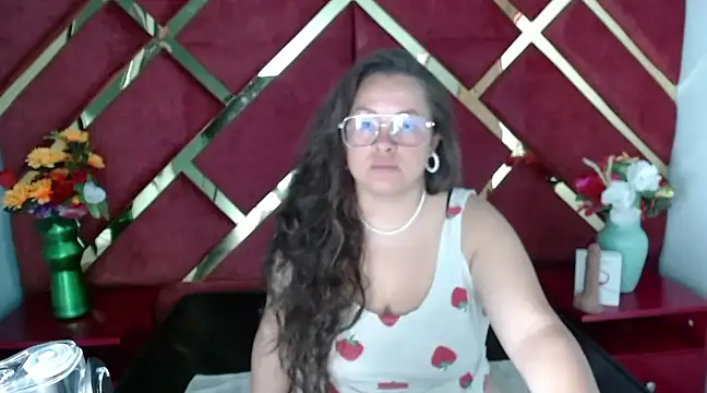 SaraThomso online show from 22, 1, 2025