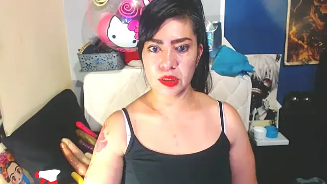 Snapshot of luisahott chatting on 6, 2, 2026 luisahott online show from 6, 2, 2026