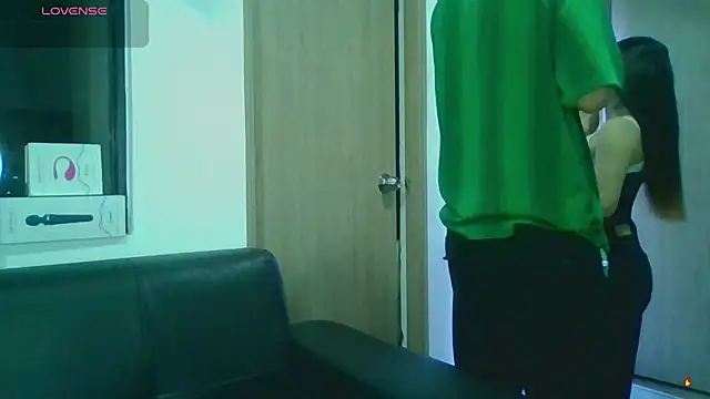 Tifanny Sweett online show from 16, 1, 2026