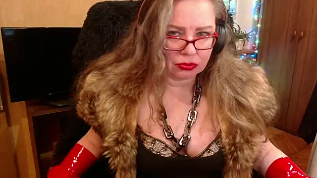 Miss Tress online show from 28, 2, 2025