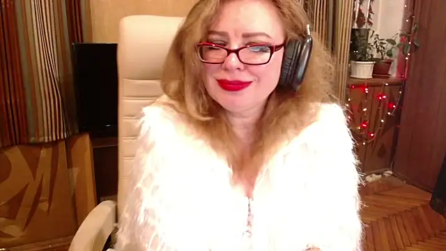Miss Tress online show from 8, 7, 2026