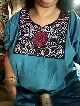 cuteyqueen online show from 10, 3, 2026