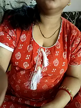 cuteyqueen online show from 2, 4, 2026