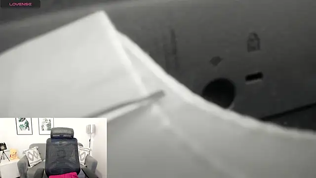 Snapshot of leslyflorez chatting on 3, 3, 2025 leslyflorez online show from 3, 3, 2025